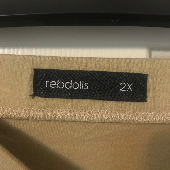 💛Plus Size Tan Pencil Skirt💛 - Picture 2 of 3